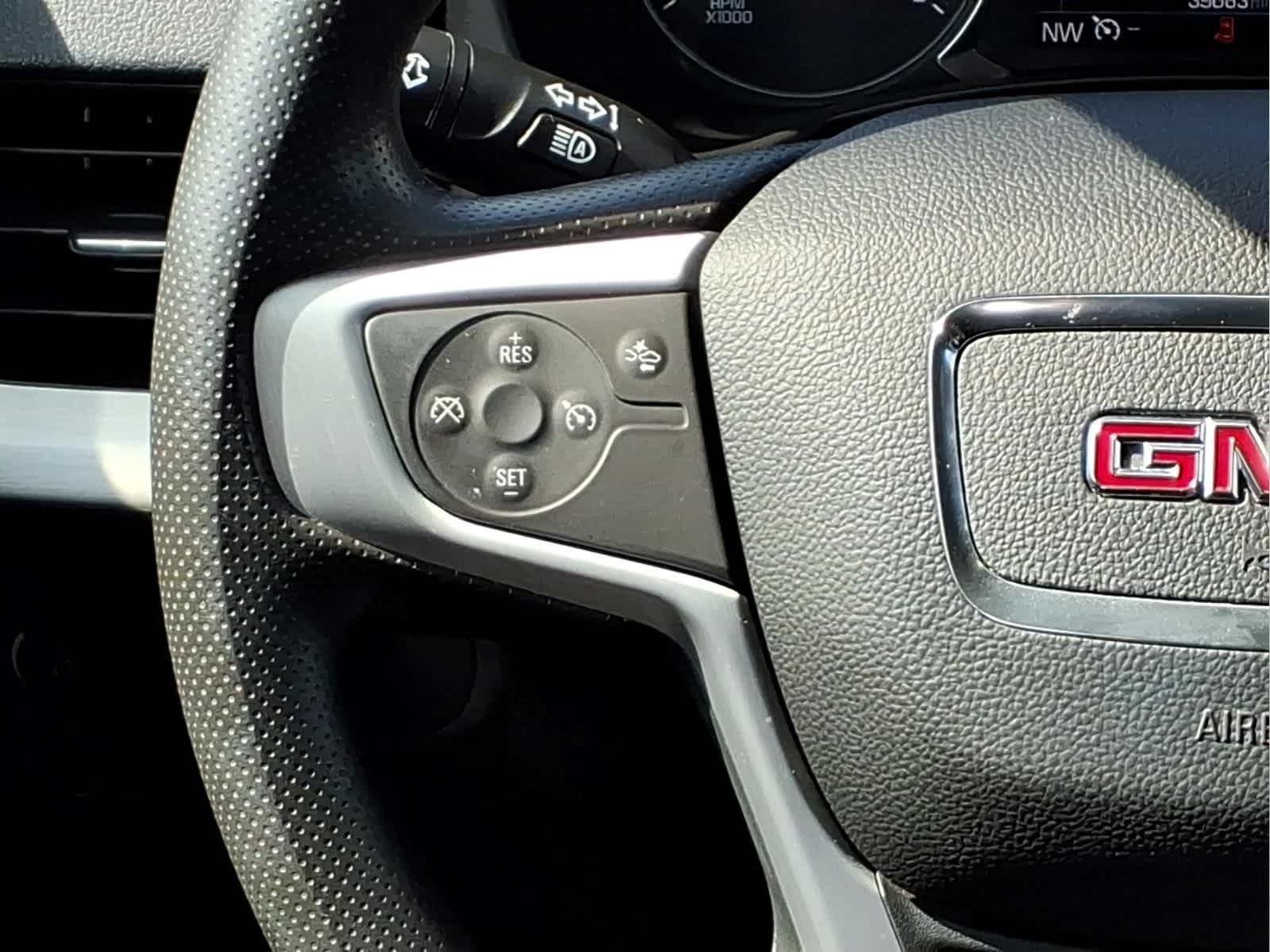 Used 2024 Sterling Metallic GMC SLE image 21