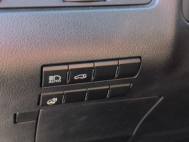 Used 2021 Black Lexus 350 image 17