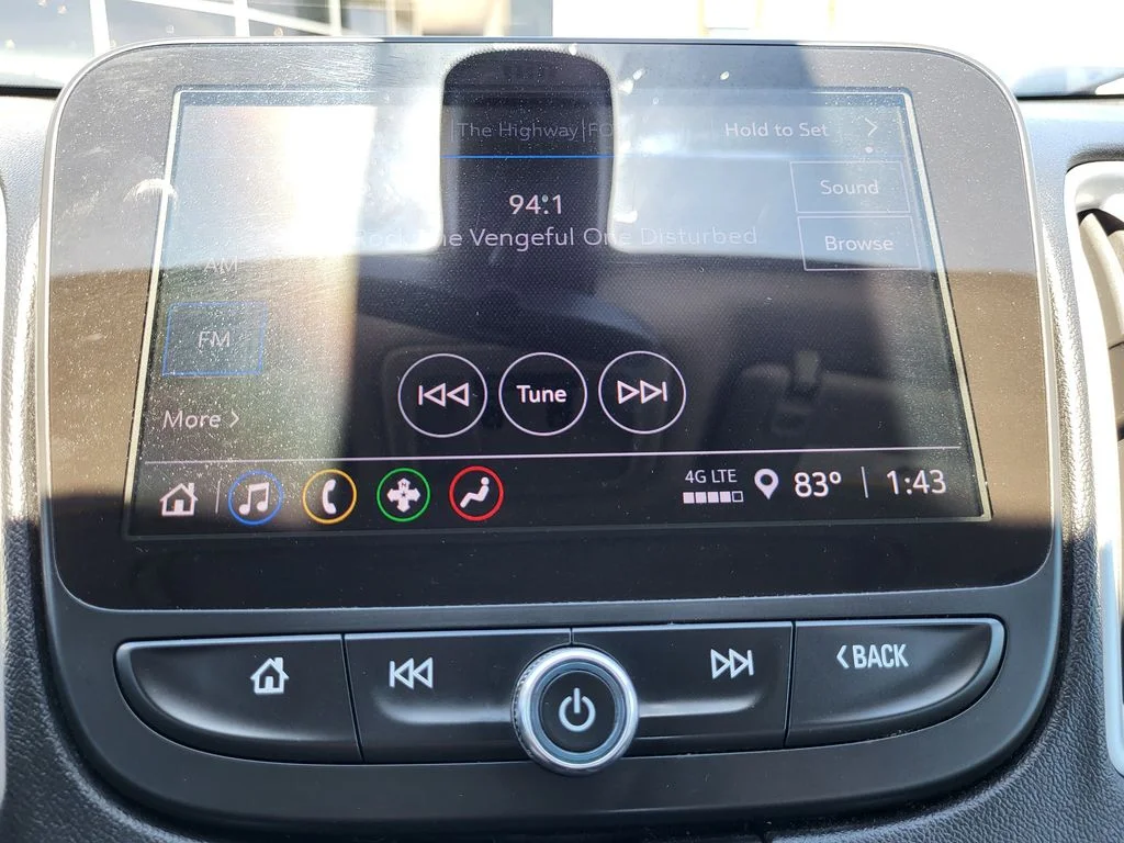 Used 2022 Northsky Blue Metallic Chevrolet LT image 13