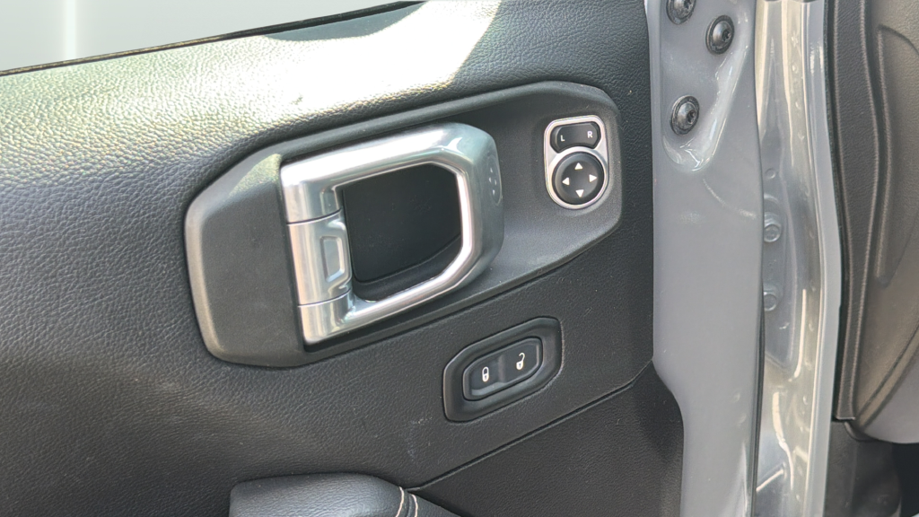 Used 2021 Gray Clearcoat Jeep Unlimited Sahara 4xe image 22