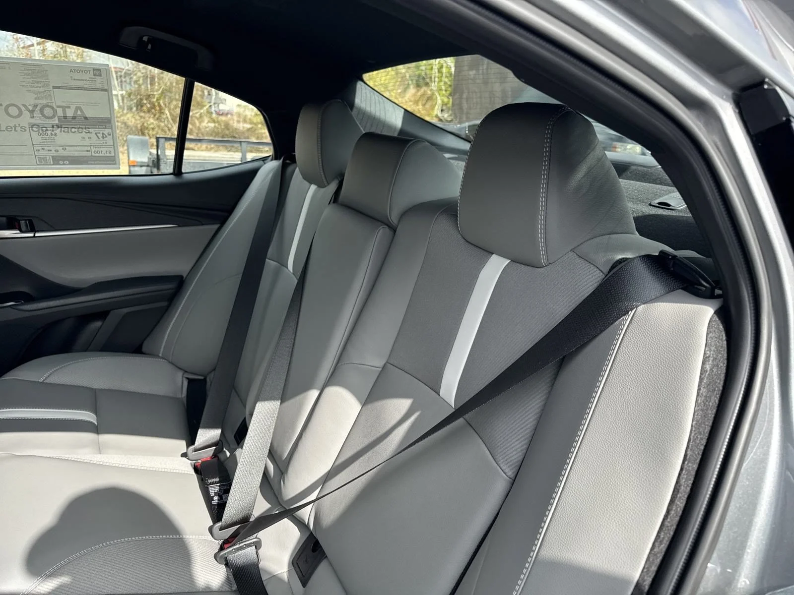 Used 2025  Toyota  image 24