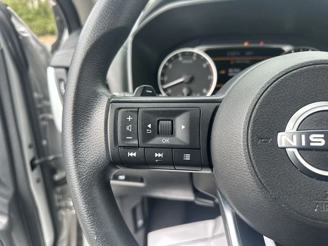 Used 2024 Silver Nissan SV image 17