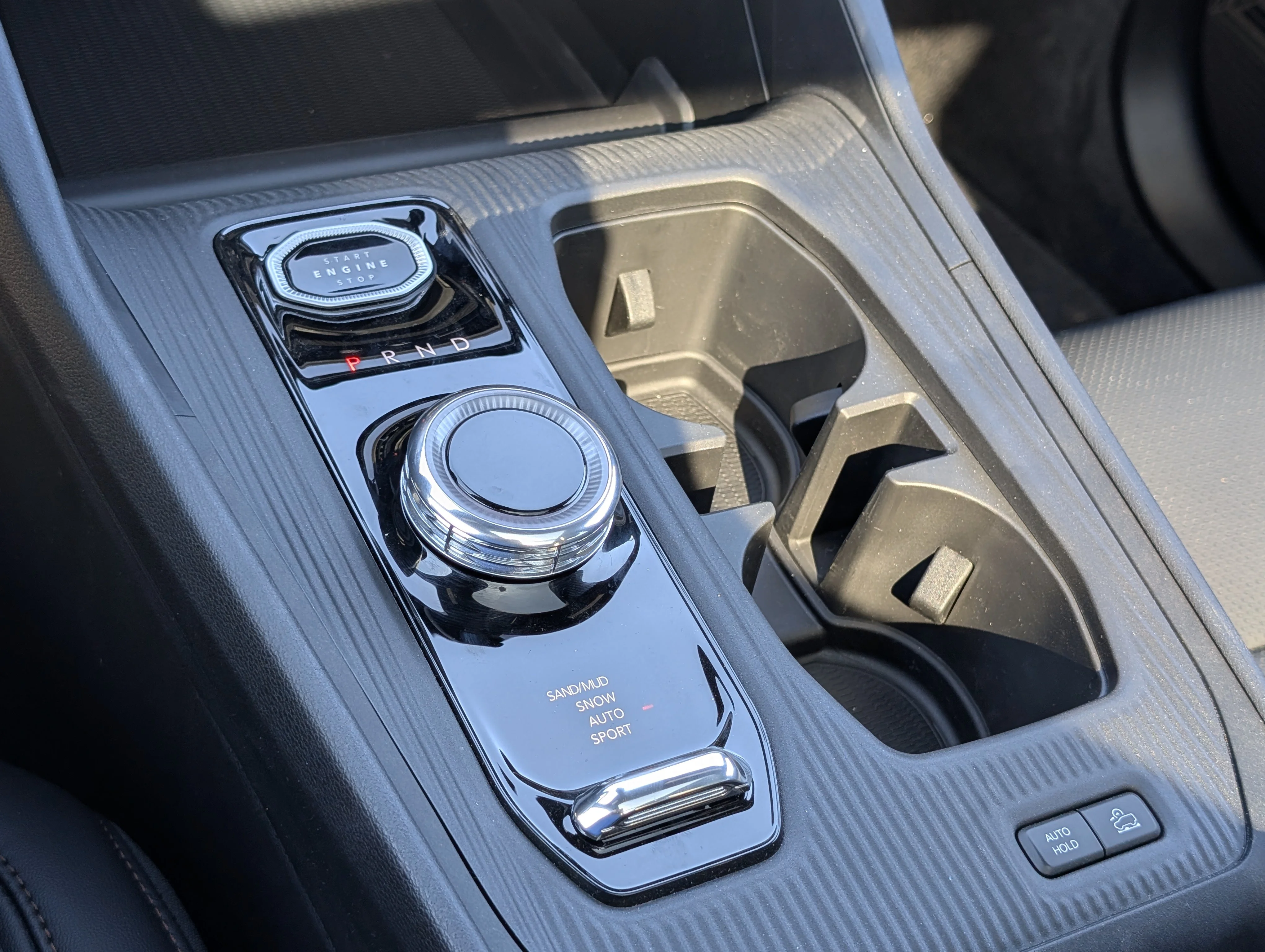 New 2026 Hydro Blue Pearl Jeep Limited image 32