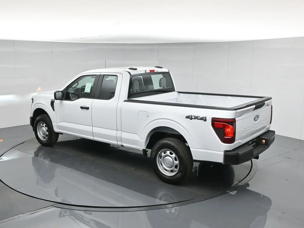 New 2026 White Ford XL image 38