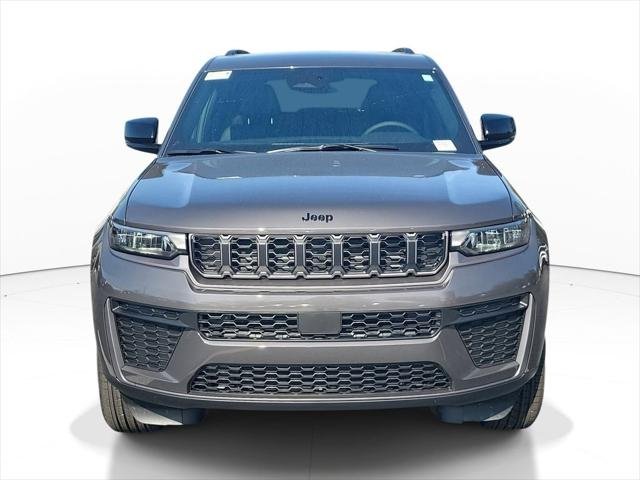 New 2026 Baltic Gray Metallic Clearcoat Jeep Laredo image 1