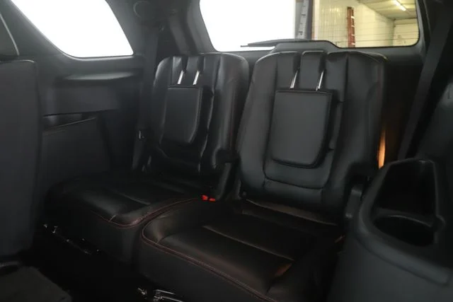 Used 2019 Gray Ford Sport image 23