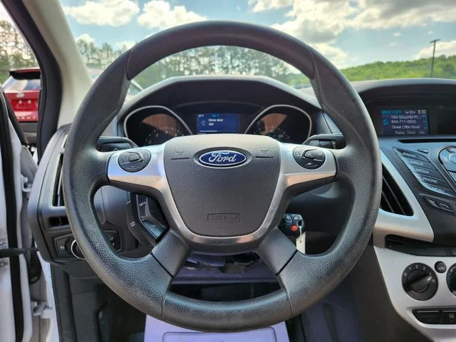 Used 2014 White Ford SE image 28