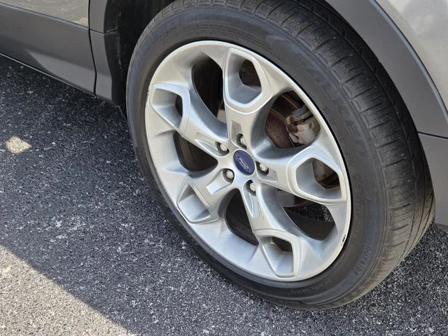 Used 2014 Sterling Gray Metallic Ford Titanium image 9