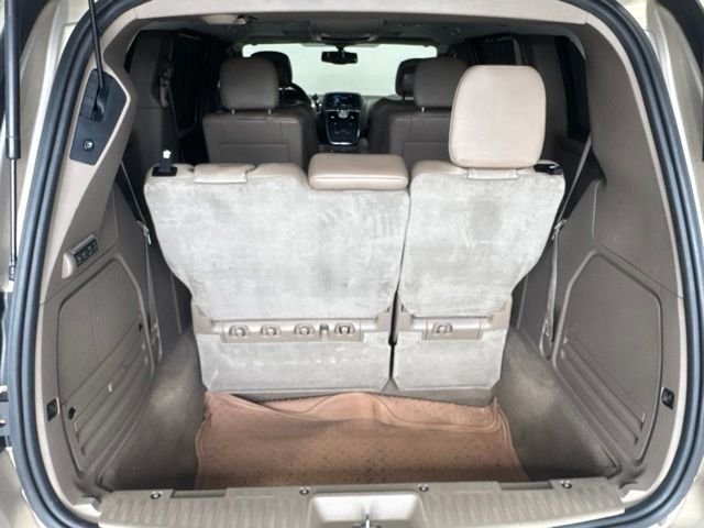 Used 2015 Beige Chrysler Limited image 27