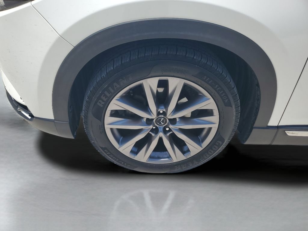 Used 2021 White Mazda Grand Touring image 28
