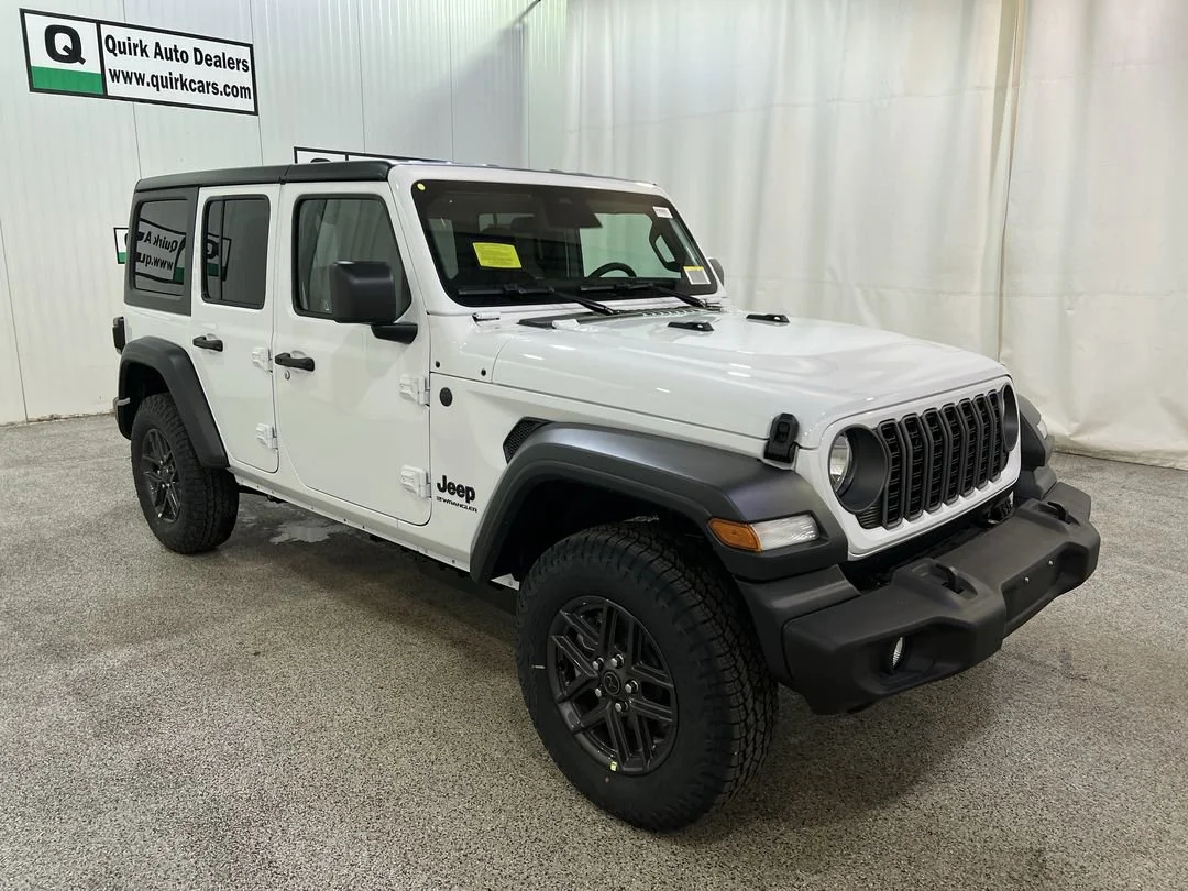 2026 Jeep Wrangler Sport S's photo