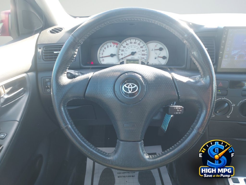 Used 2005 Red Toyota S image 21