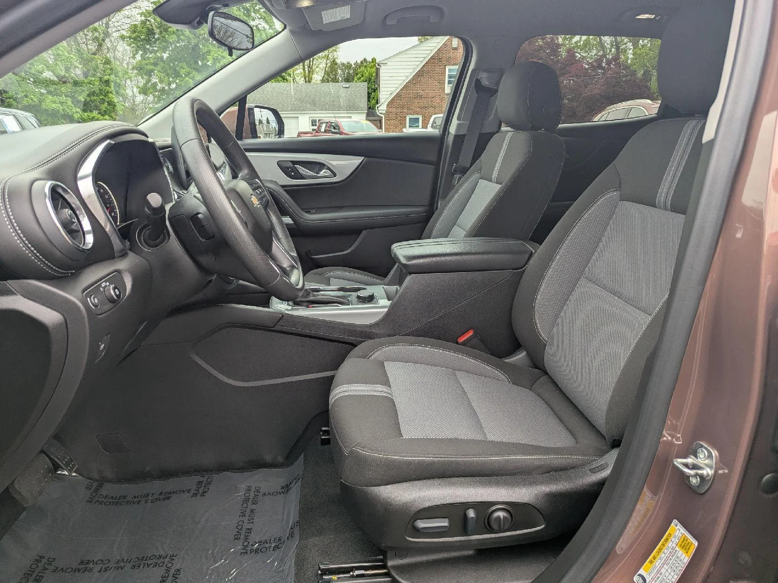 Used 2023 Copper Bronze Metallic Chevrolet 2LT image 24