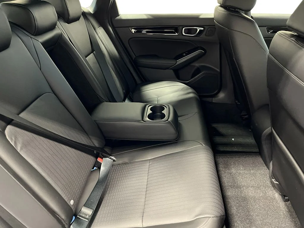 2026 Honda Civic Hatchback Sport Touring - Photo 33