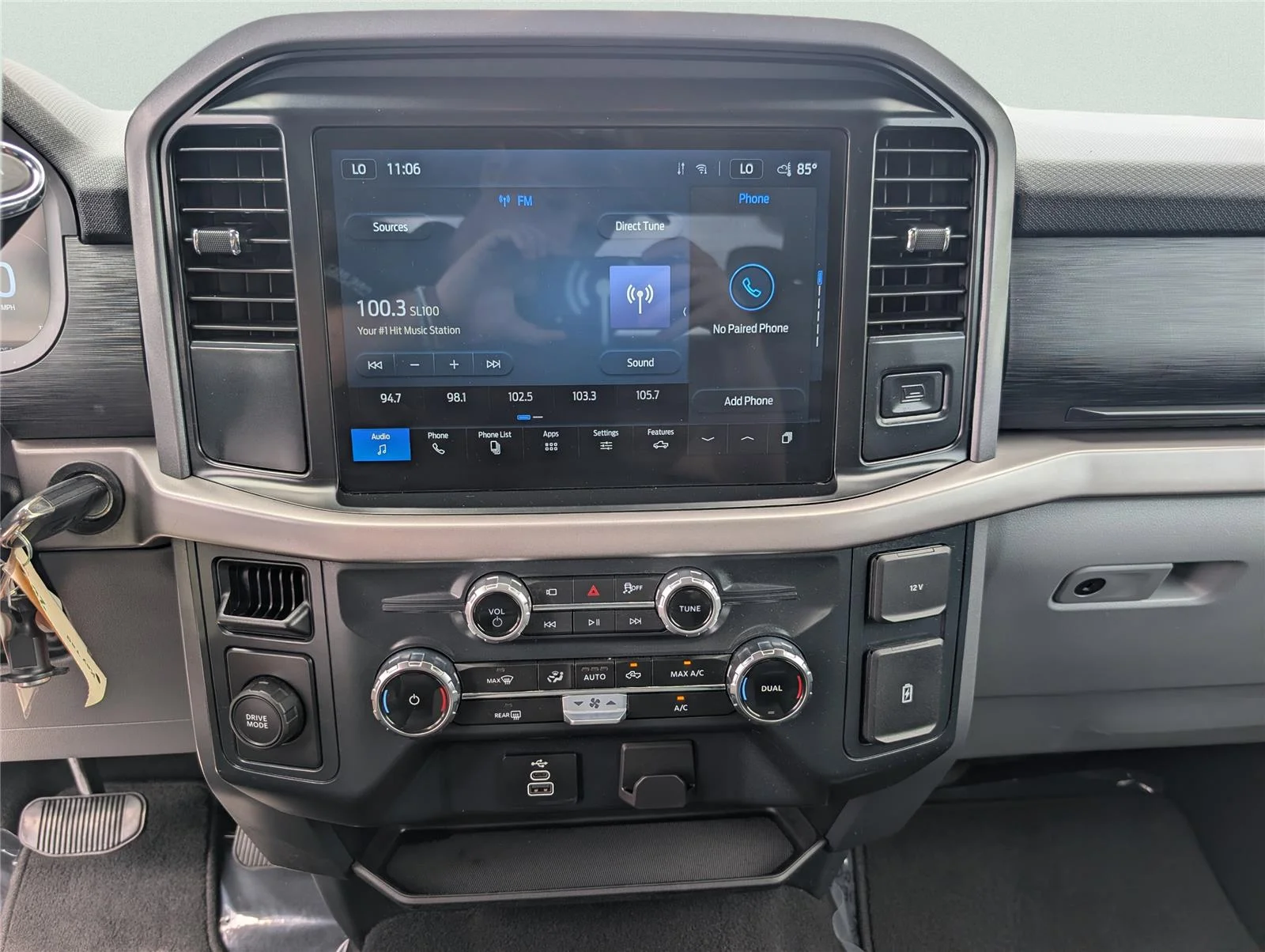 Used 2025 Carbonized Gray Ford XLT image 27