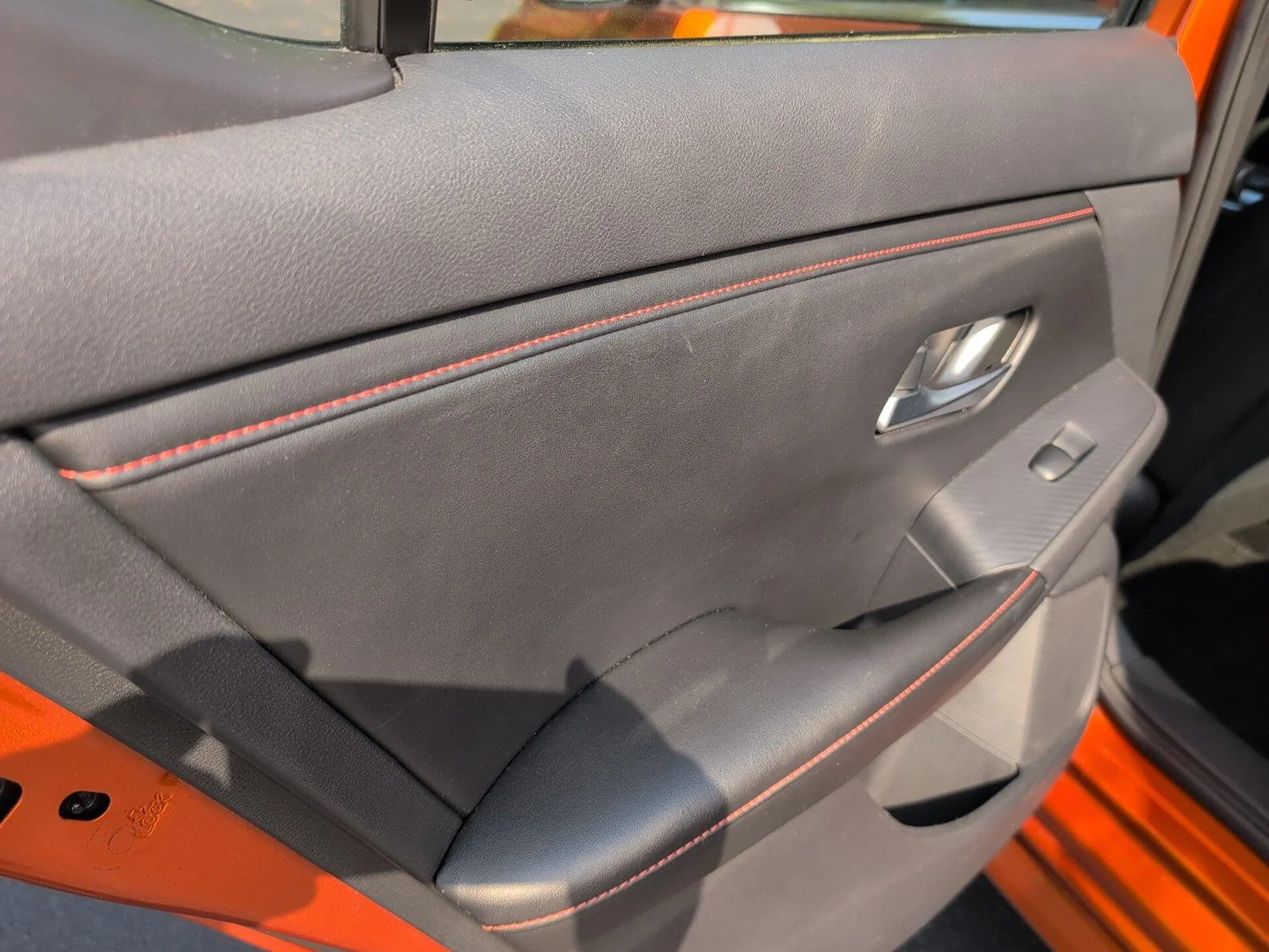 Used 2025 Monarch Orange Metallic/Super Black Nissan SR image 34