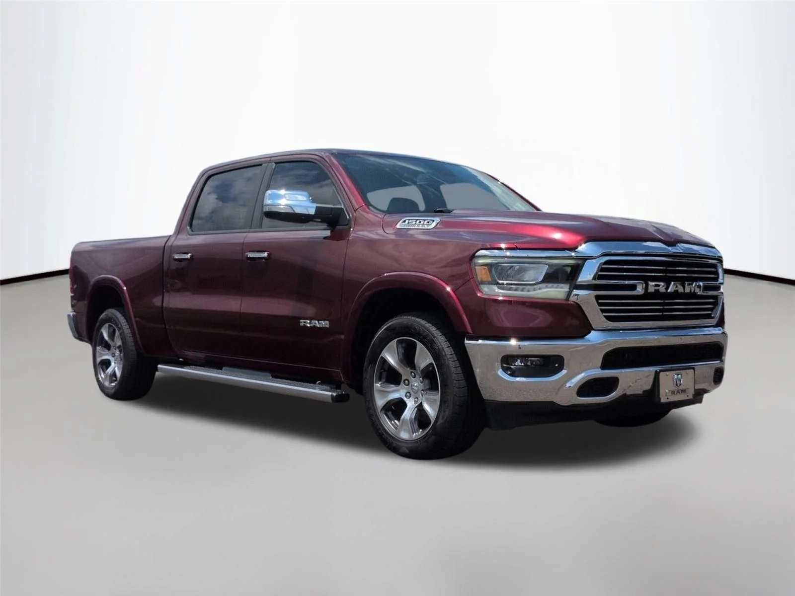 Used 2020 Delmonico Red Pearlcoat Ram Laramie image 7
