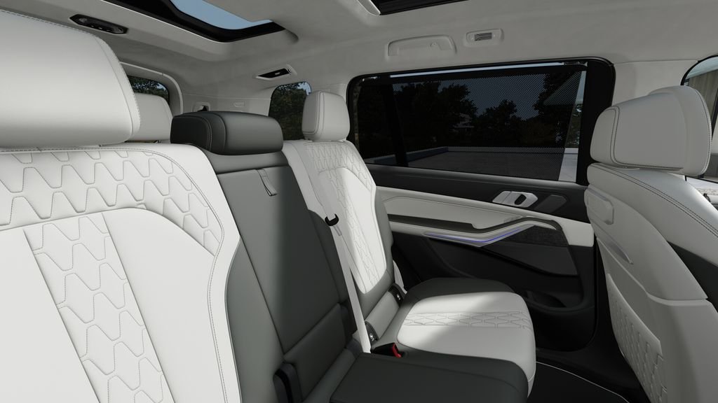 New 2027 Dravit Grey Metallic BMW xDrive40i image 12