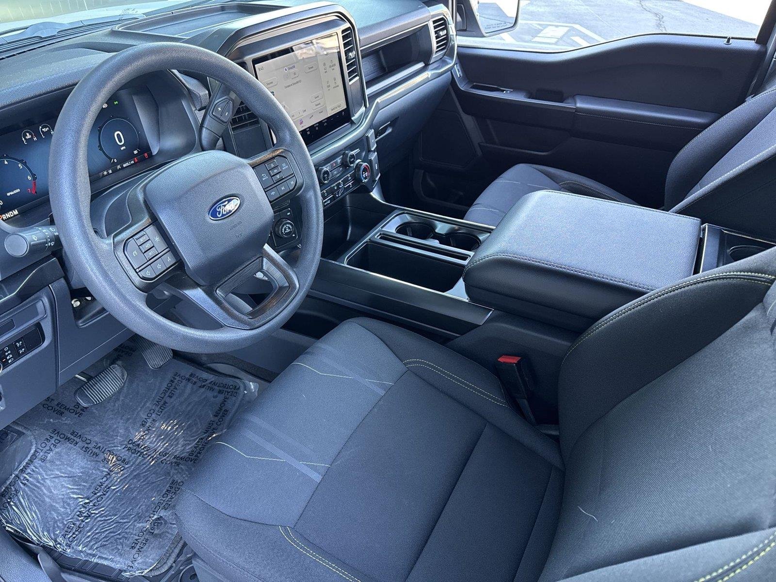 2025 Ford F-150 STX - Photo 10