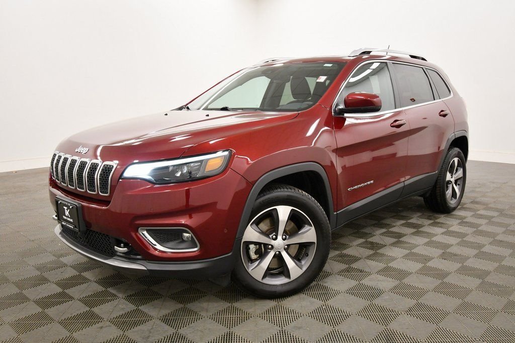 Used 2021 Jeep Cherokee Limited with VIN 1C4PJMDX2MD238618 for sale in Rochester, Minnesota