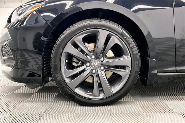Used 2023 Majestic Black Pearl Acura A-Spec Package image 10