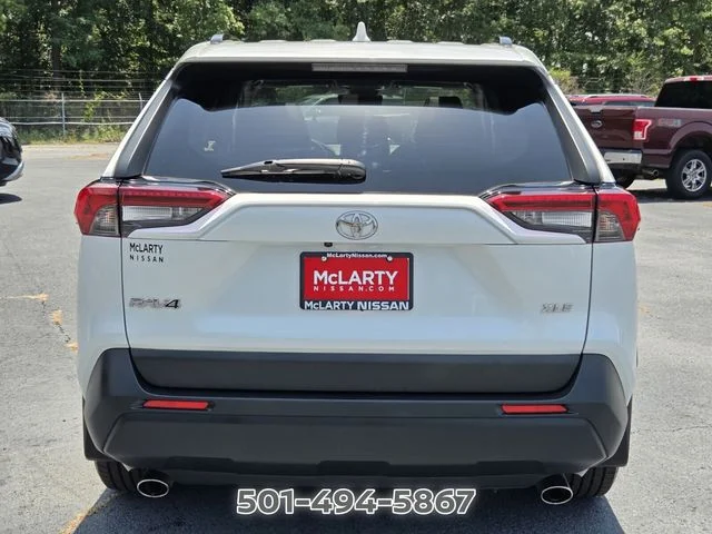 Used 2023 Beige Toyota XLE Premium image 4