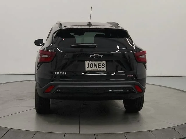 New 2026 Mosaic Black Metallic Chevrolet 2RS image 7