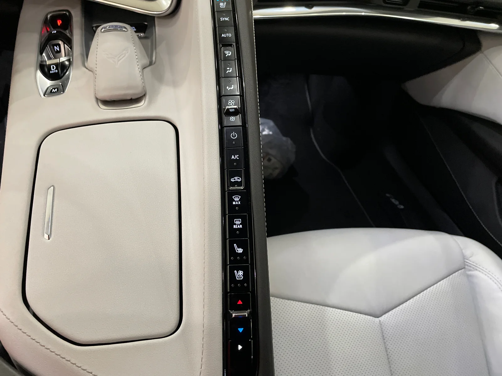Used 2020 Torch Red Chevrolet 2LT image 23