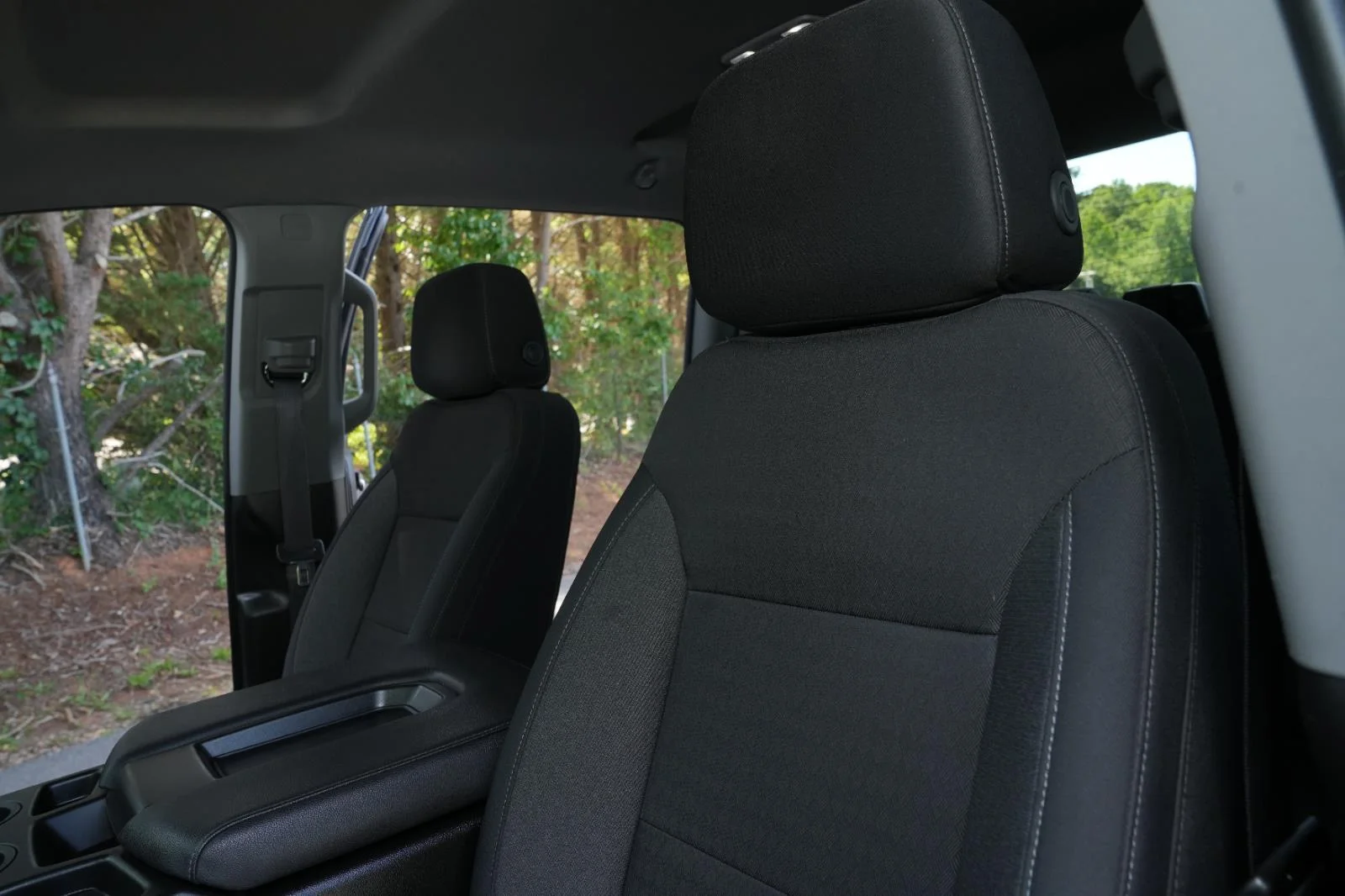 Used 2024 Summit White GMC Pro image 19
