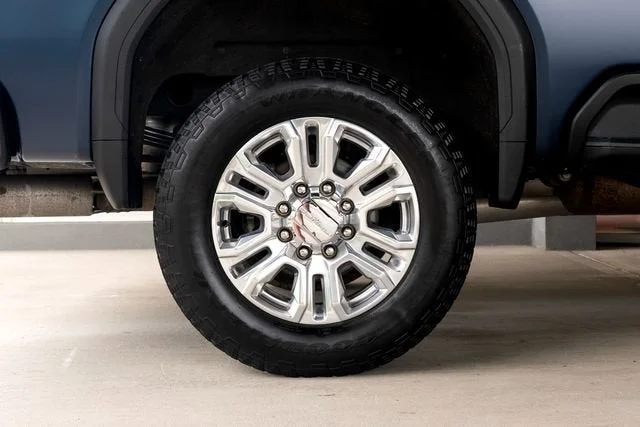 Used 2023 Pacific Blue Metallic GMC Denali image 15