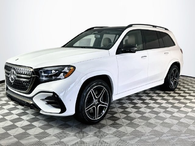 New 2027 White Mercedes-Benz GLS 450 image 3