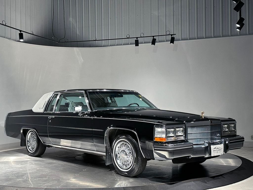 Used 1984 Black Cadillac Base image 82