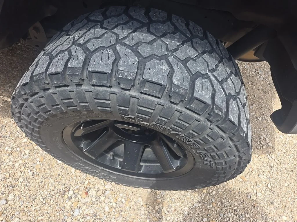 Used 2019 Black Jeep Unlimited Sport S image 4