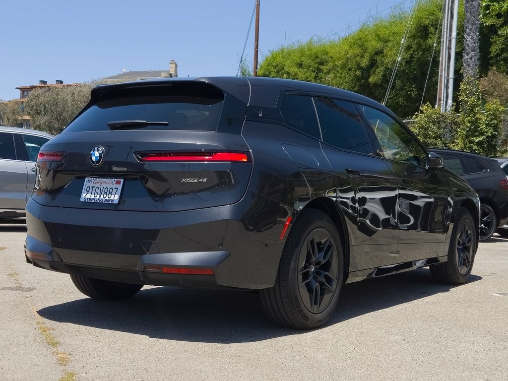 Used 2026 Dark Graphite Metallic BMW xDrive45 image 24