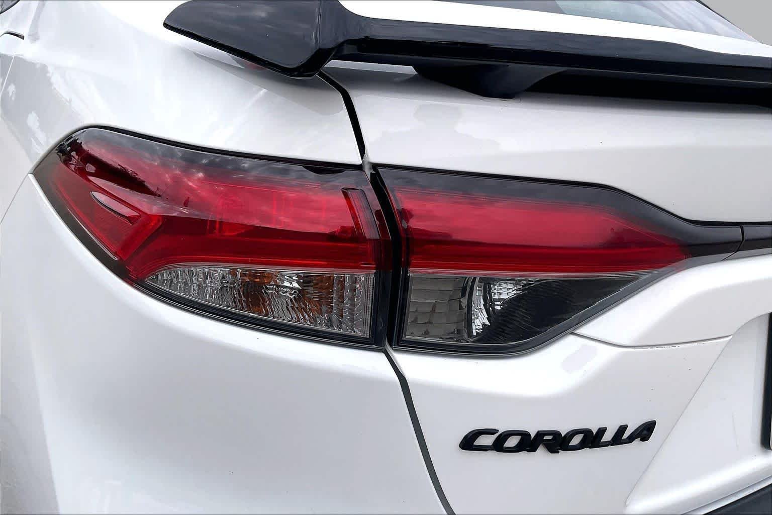 Used 2025 Ice Cap/Midnight Black Metallic Toyota FX image 27