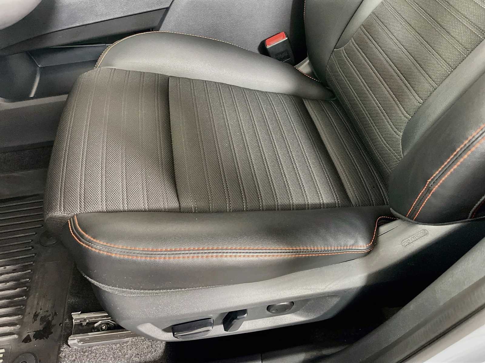 Certified Used 2025 Boulder Gray Pearl Nissan Rock Creek image 16