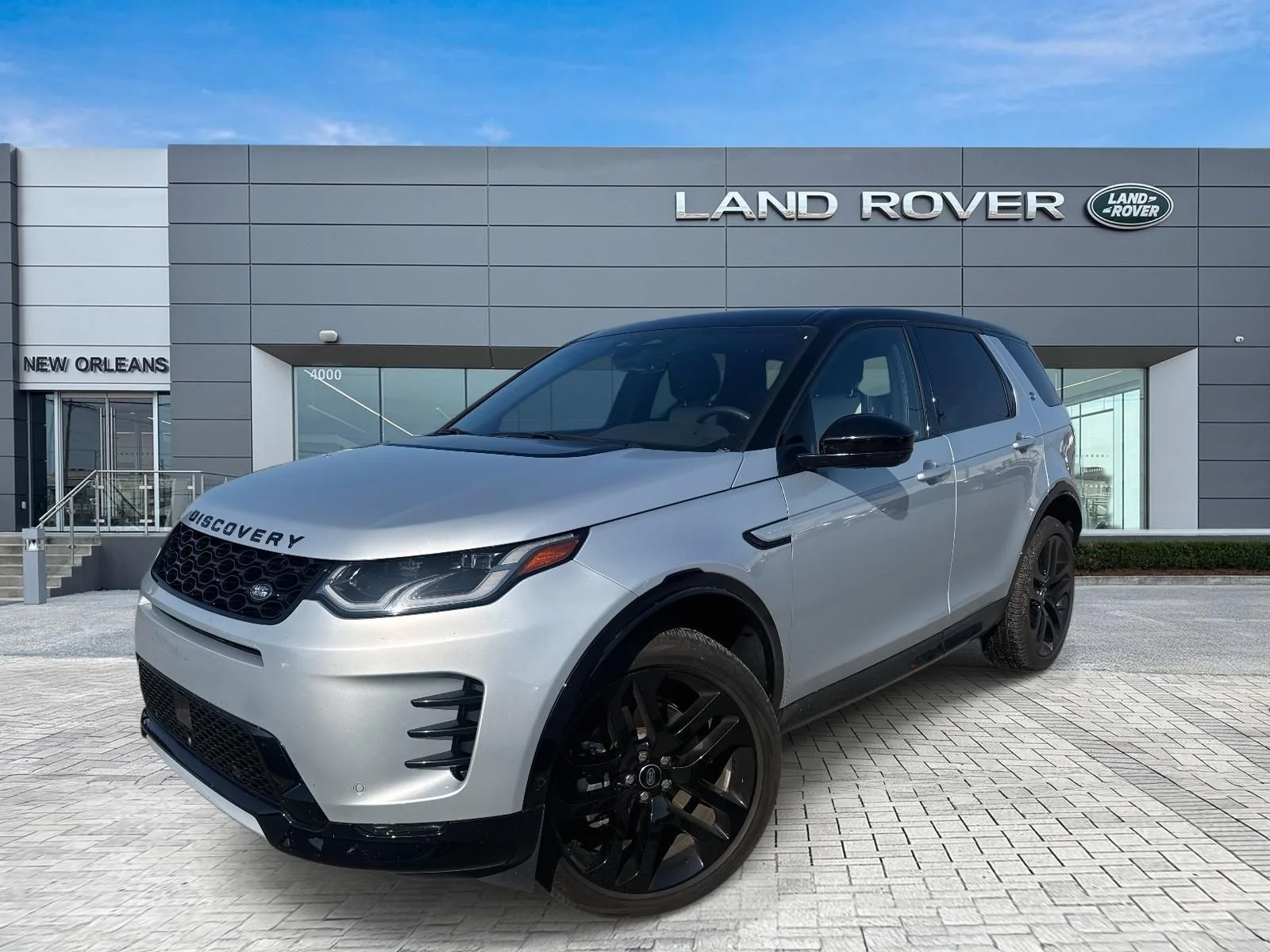 2025 Land Rover Discovery Sport 2.0 Dynamic SE's photo