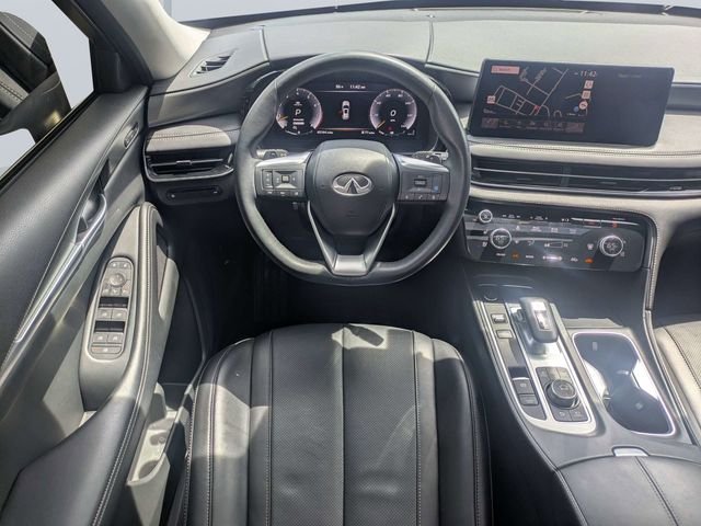 Used 2022 Blue INFINITI LUXE image 17