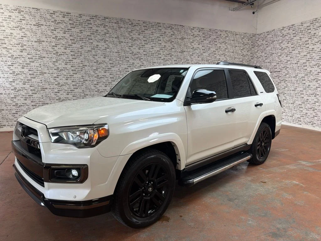 Used 2021 Blizzard Pearl Toyota Nightshade image 3