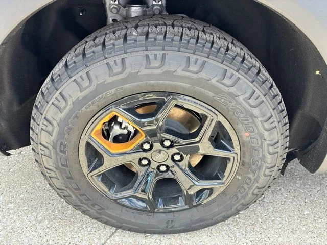 New 2026 White Ford Tremor image 14