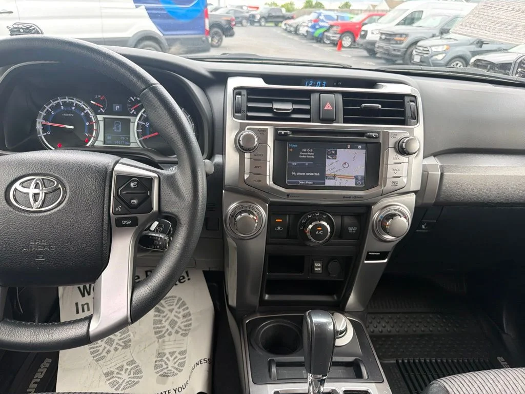 Certified Used 2018 Classic Silver Metallic Toyota SR5 image 22