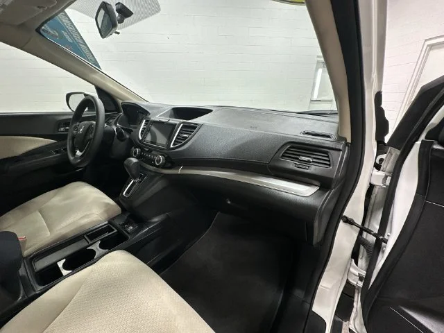Used 2016 White Diamond Pearl Honda EX image 17