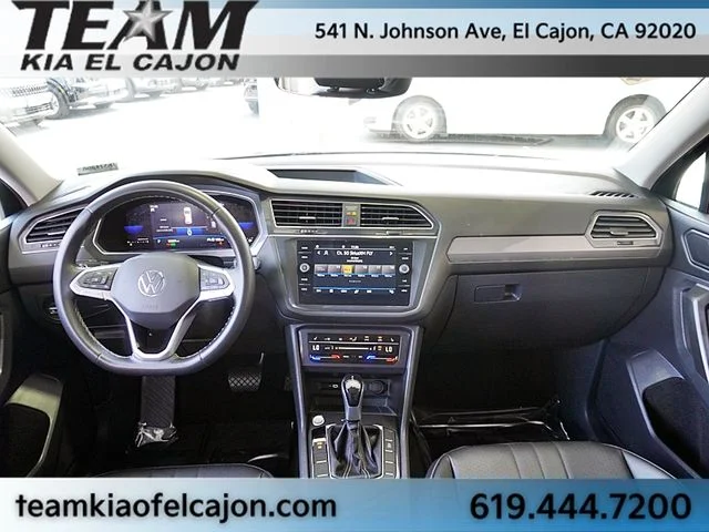 Used 2023 Black Volkswagen 2.0T SE image 20