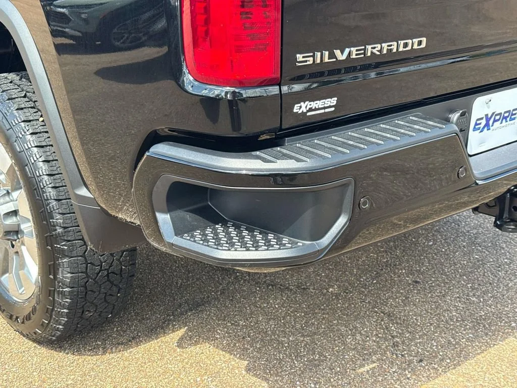 2026 Chevrolet Silverado 2500 HD Custom - Photo 8