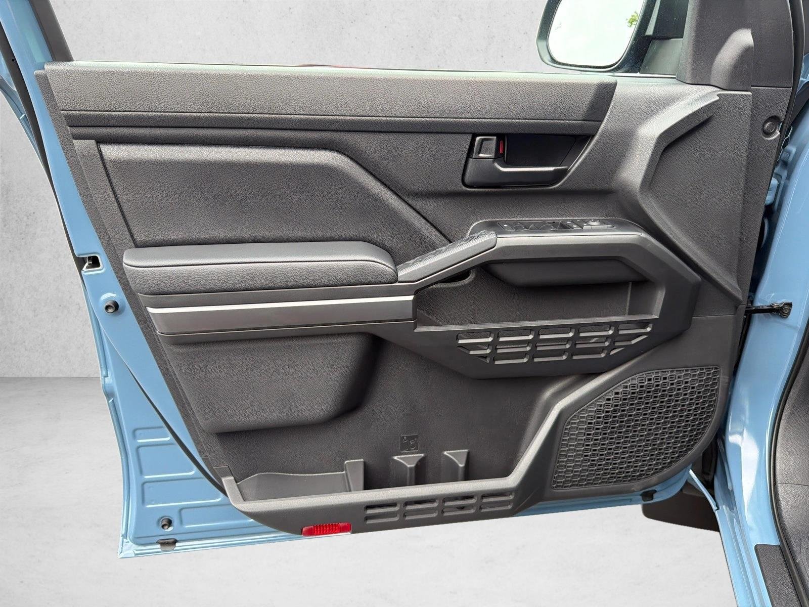 New 2026 Heritage Blue Toyota SR5 image 10