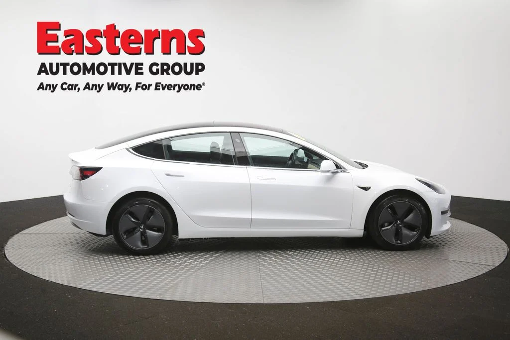 Used 2018 White Tesla Long Range image 37