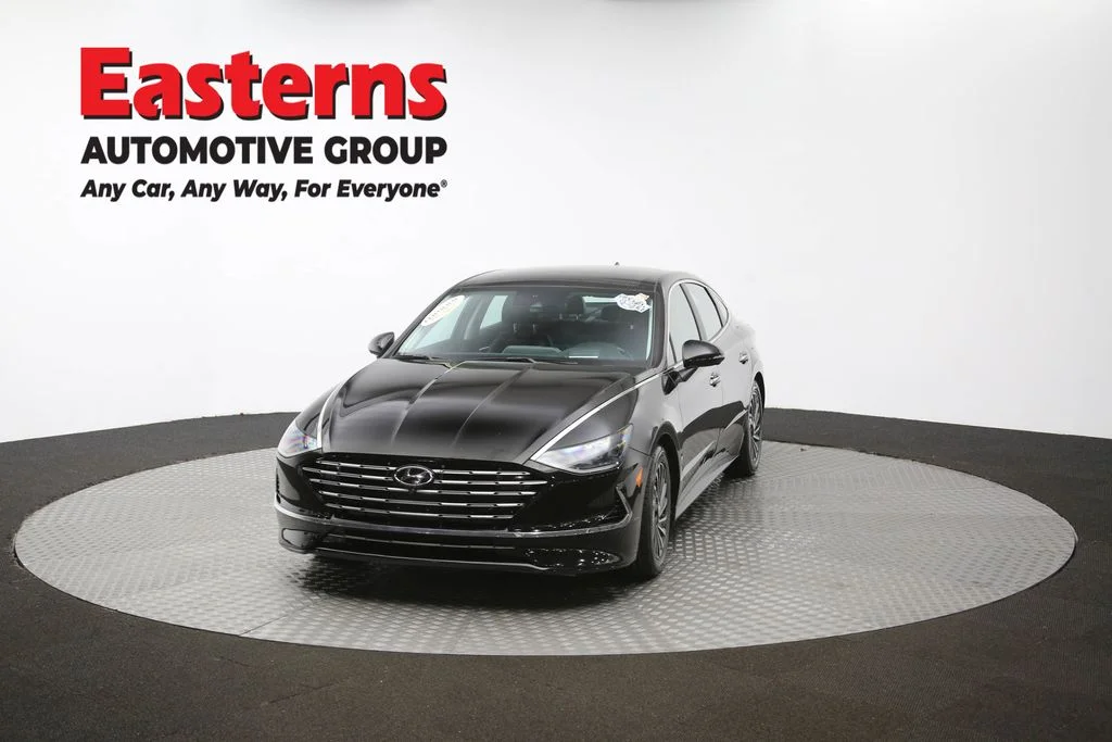 Used 2020 Black Hyundai Limited image 53