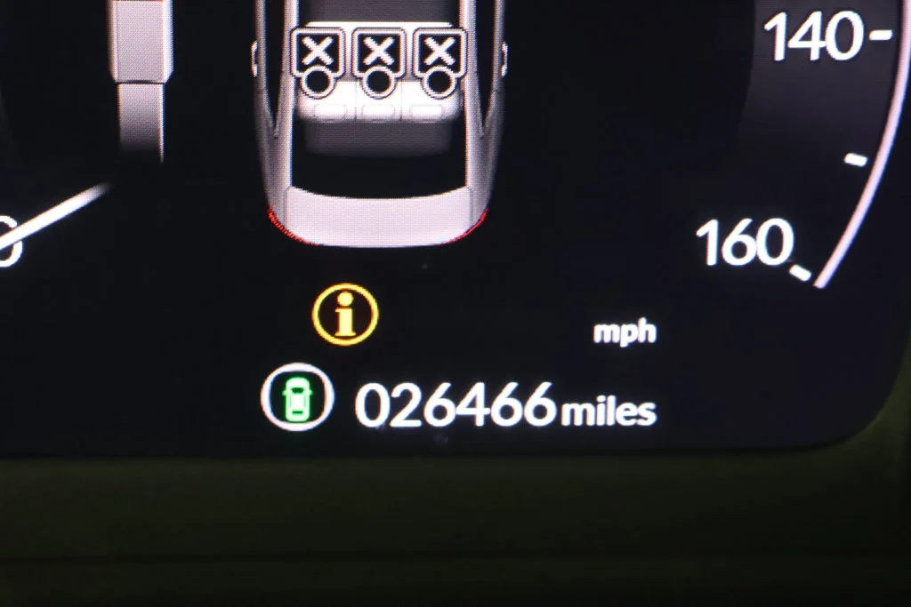 Used 2024 Platinum White Pearl Honda LX image 13