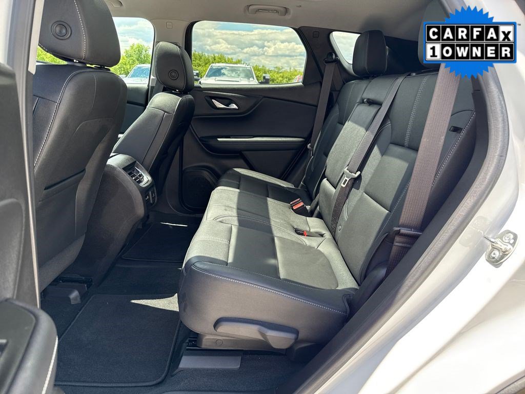 Used 2023 Summit White Chevrolet LT image 30