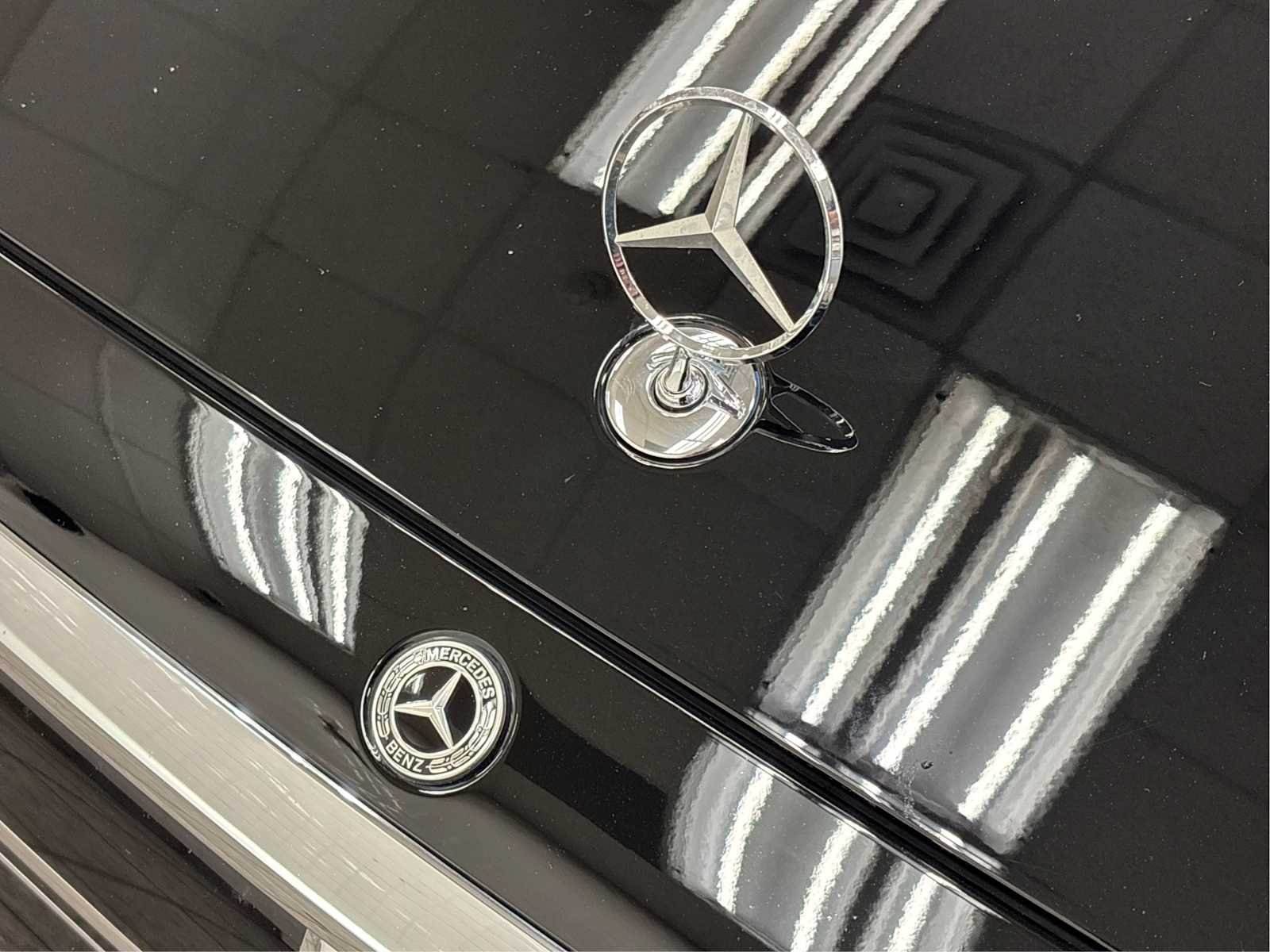 Certified Used 2023 Black Mercedes-Benz S 580 image 15
